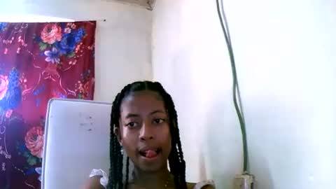joliekah27 online show from 01.19.25