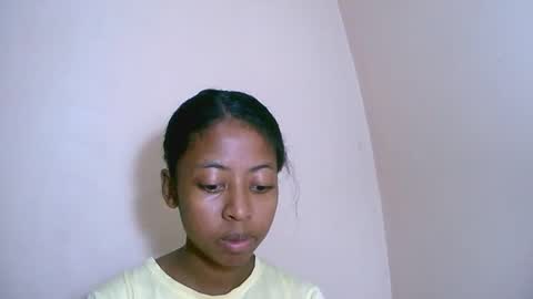 joliekah27 online show from 11.02.25