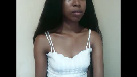 joliekah27 online show from 03.28.26