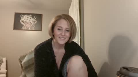 Jolie online show from 02.06.25