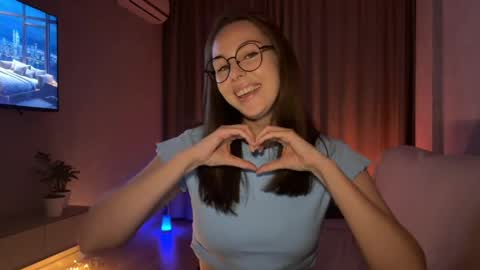 jolly_dollyy online show from 04.19.26