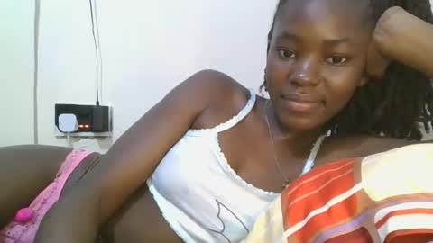 Snapshot of jollynabeb chatting on 10.04.25 jollynabeb online show from 10.04.25