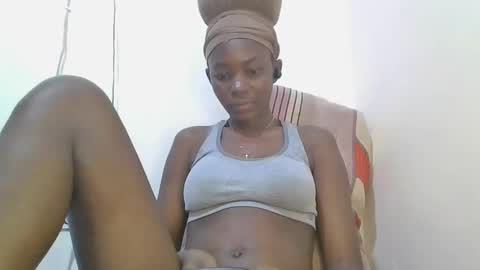 Snapshot of jollynabeb chatting on 10.12.25 jollynabeb online show from 10.12.25