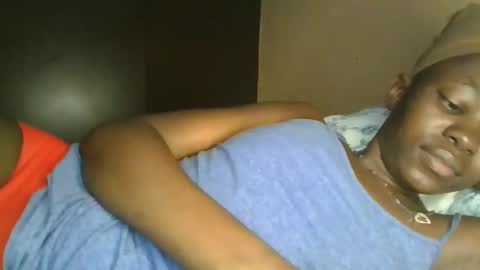 Snapshot of jollynabeb chatting on 11.08.25 jollynabeb online show from 11.08.25