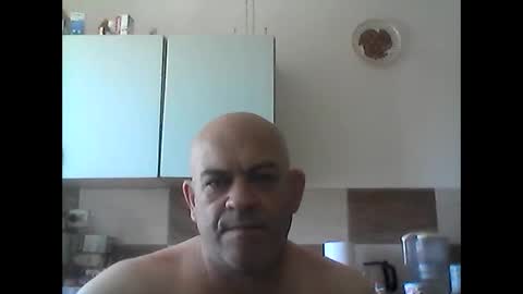 Snapshot of jolmasz30 chatting on 04.27.26 jolmasz30 online show from 04.27.26