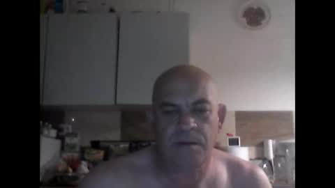 Snapshot of jolmasz30 chatting on 05.28.26 jolmasz30 online show from 05.28.26