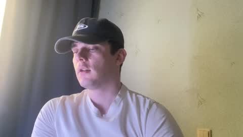 Snapshot of jon3983 chatting on 02.25.26 jon3983 online show from 02.25.26