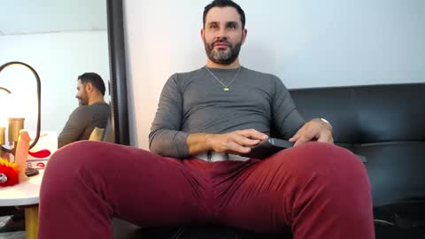  JONAS BEARD  online show from 12.09.24