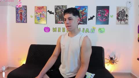 Snapshot of jonathanjoestar_ chatting on 10.20.25 Instagram jonathanfit14 online show from 10.20.25