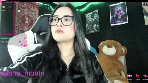 Snapshot of jonathanrwick chatting on 11.13.25 Janna online show from 11.13.25