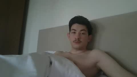 Snapshot of jonhy_merlin chatting on 05.15.26 jonhy_merlin online show from 05.15.26