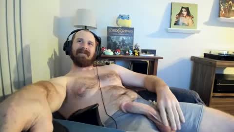 Snapshot of jonnlulz chatting on 09.26.25 Jon online show from 09.26.25