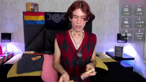 Snapshot of jonny_gilbert chatting on 09.19.25 jonny_gilbert online show from 09.19.25