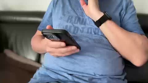 Snapshot of jonnybix10 chatting on 03.12.26 Joanna Slut online show from 03.12.26