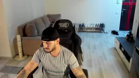 jonnyporn1 online show from 01.06.26