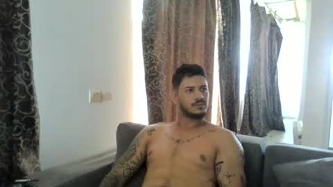 Snapshot of jonnyporn1 chatting on 06.24.26 jonnyporn1 online show from 06.24.26