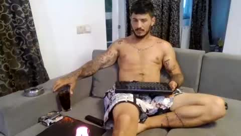 Snapshot of jonnyporn1 chatting on 06.29.26 jonnyporn1 online show from 06.29.26