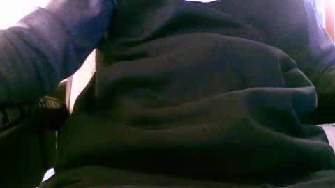 Snapshot of jonyroxy90 chatting on 11.09.25 jonyroxy90 online show from 11.09.25