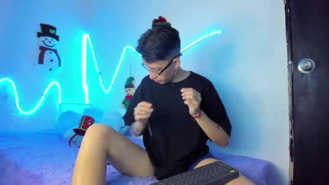 Snapshot of jordan__05 chatting on 12.12.24 Jordan online show from 12.12.24