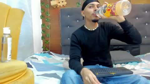 Snapshot of jordan_love7 chatting on 02.09.25 jordan online show from 02.09.25