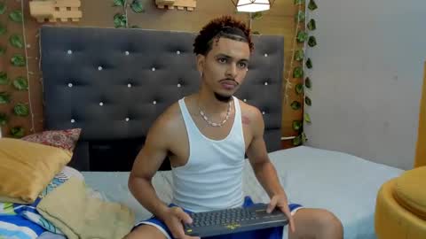 Snapshot of jordan_love7 chatting on 02.26.25 jordan online show from 02.26.25