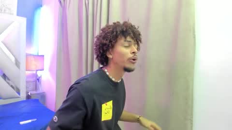 Snapshot of jordan_love7 chatting on 09.09.25 jordan online show from 09.09.25