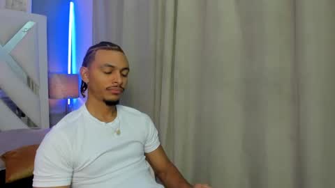 Snapshot of jordan_love7 chatting on 09.18.25 jordan online show from 09.18.25