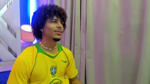 Snapshot of jordan_love7 chatting on 10.01.25 jordan online show from 10.01.25