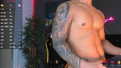 Snapshot of jordan_mayers chatting on 12.27.24 Jordan online show from 12.27.24