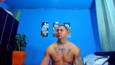 Snapshot of jordanharrd chatting on 11.01.25 Jordanharrd online show from 11.01.25