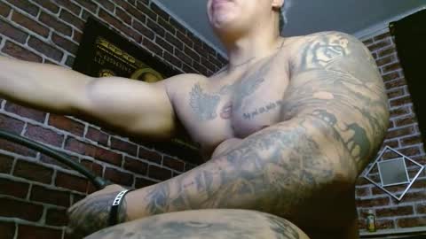     online show from 09.10.25