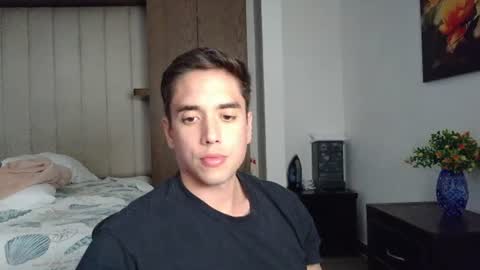 Snapshot of jorge124345 chatting on 07.25.26 Babyface online show from 07.25.26
