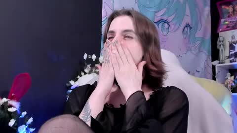 Snapshot of jorougumo chatting on 05.31.26 Rose online show from 05.31.26