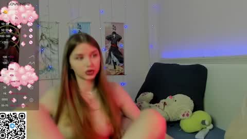 Snapshot of jorroger chatting on 02.05.25 Mila online show from 02.05.25