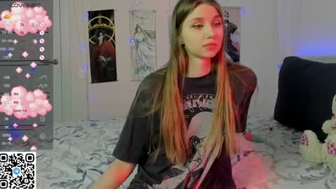 Snapshot of jorroger chatting on 02.09.25 Mila online show from 02.09.25