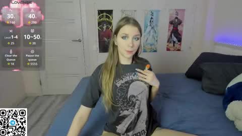 Snapshot of jorroger chatting on 09.12.25 Mila online show from 09.12.25