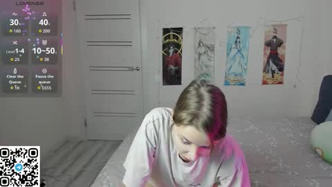 Snapshot of jorroger chatting on 11.13.25 Mila online show from 11.13.25