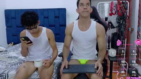 jose_rumbero91 online show from 11.25.25