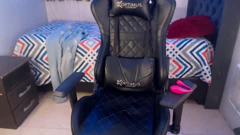 Snapshot of jose_sexycumm chatting on 01.05.25 jose_sexycumm online show from 01.05.25