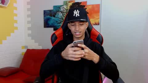 Snapshot of jose_sexycumm chatting on 02.26.25 jose_sexycumm online show from 02.26.25