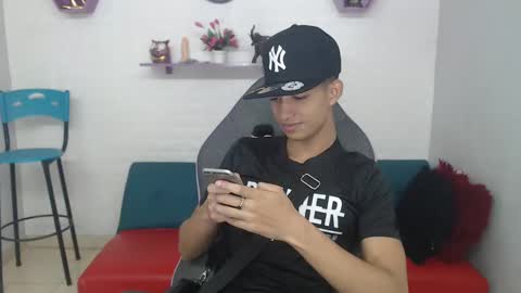 Snapshot of jose_sexycumm chatting on 03.03.25 jose_sexycumm online show from 03.03.25