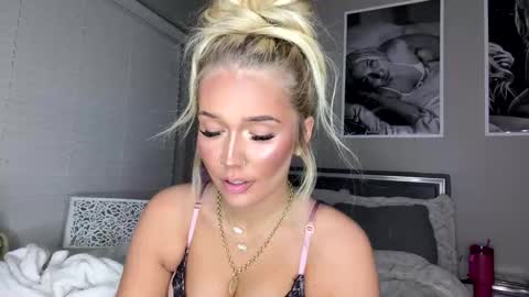 joselinehickss online show from 04.01.26