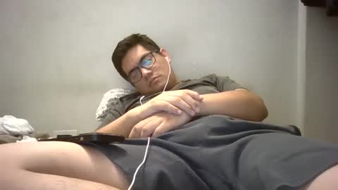 TwinkJoselinoHot online show from 01.10.25