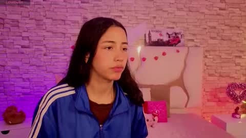 Snapshot of joselyn_tay chatting on 02.11.26 Joselyn online show from 02.11.26