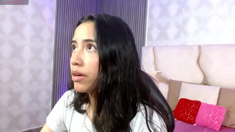 Snapshot of joselyn_tay chatting on 04.10.26 Joselyn online show from 04.10.26