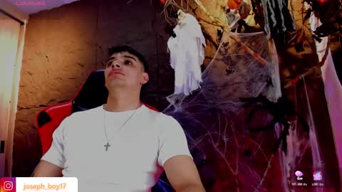 Snapshot of joseph__boy chatting on 10.30.25 JOSEPH online show from 10.30.25