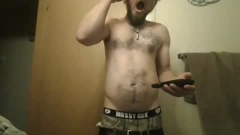 Snapshot of josephung1 chatting on 12.10.24 sissy josphine online show from 12.10.24