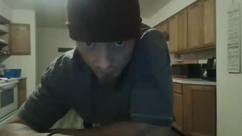 Snapshot of josephung1 chatting on 12.14.24 sissy josphine online show from 12.14.24