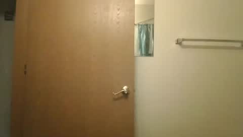 Snapshot of josephung1 chatting on 12.30.24 sissy josphine online show from 12.30.24