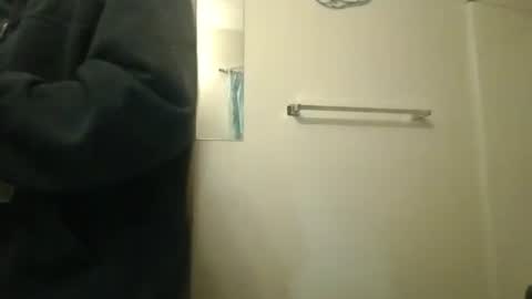 Snapshot of josephung1 chatting on 01.05.25 sissy josphine online show from 01.05.25